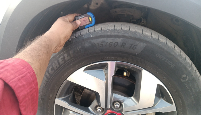 2021 KIA SONET HTK PLUS 1.5, Diesel, Manual, 61,433 km, tyre