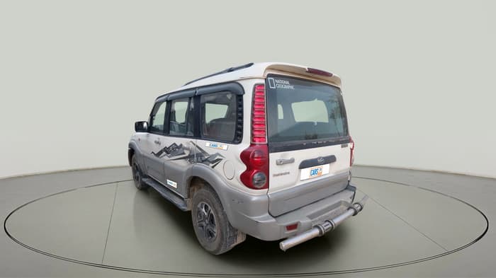 2011 Mahindra Scorpio LX, Diesel, Manual, 2,57,913 km, exterior