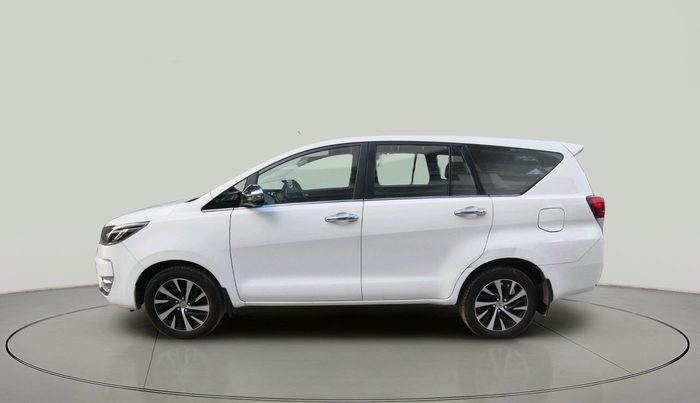 2024 Toyota Innova Crysta 2.4 ZX 7STR, Diesel, Manual, 55,262 km, exterior