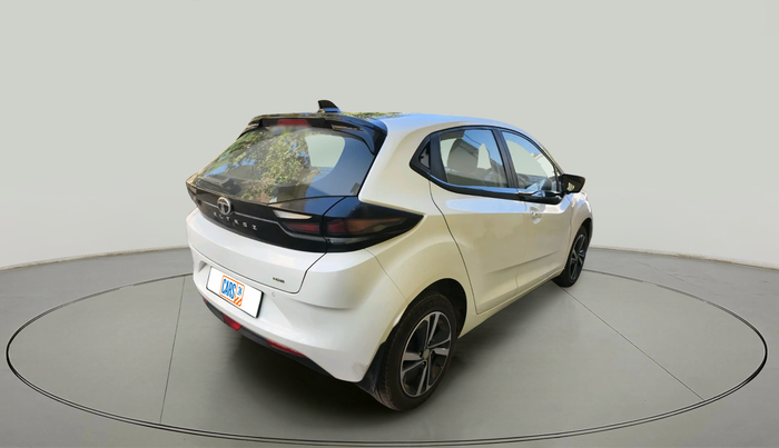 2024 Tata ALTROZ XZ PLUS SUNROOF CNG, Petrol, Manual, 4,933 km, exterior