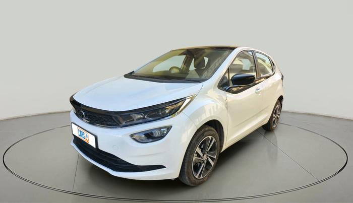2024 Tata ALTROZ XZ PLUS SUNROOF CNG, Petrol, Manual, 4,933 km, exterior