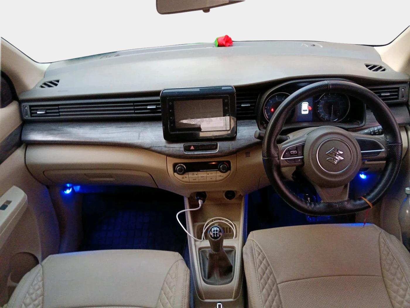 2022 Maruti Ertiga ZXi (O), Petrol, Manual, 8,173 km, interior