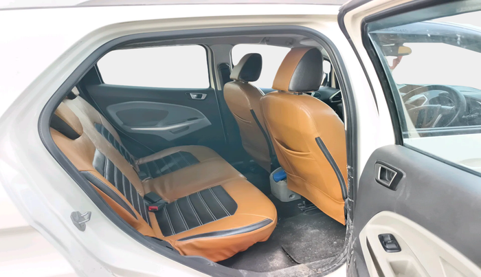 2015 Ford Ecosport TITANIUM 1.5L DIESEL, Diesel, Manual, 89,136 km, interior