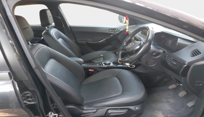 2022 Tata NEXON XZ PLUS (L) DARK EDITION, Petrol, Manual, 16,844 km, interior