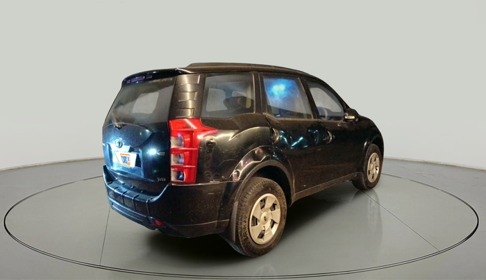 2015 Mahindra XUV500 W6, Diesel, Manual, 1,64,373 km, exterior