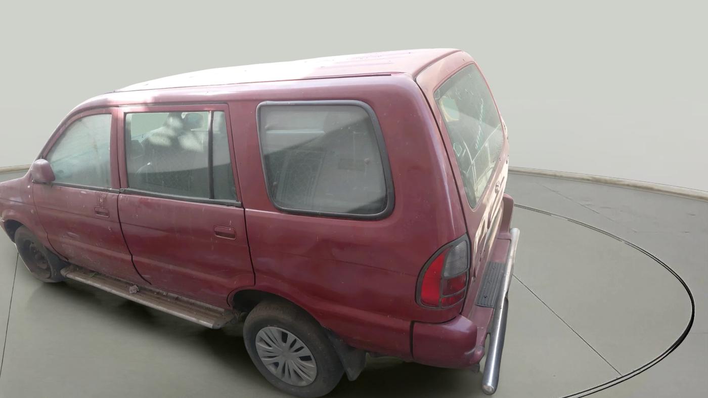 2014 Chevrolet Tavera NEO 3 LS 10 STR BS III, Diesel, Manual, 2,00,000 km, exterior