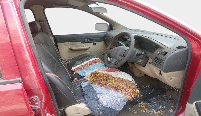 2014 Chevrolet Tavera NEO 3 LS 10 STR BS III, Diesel, Manual, 2,00,000 km, interior