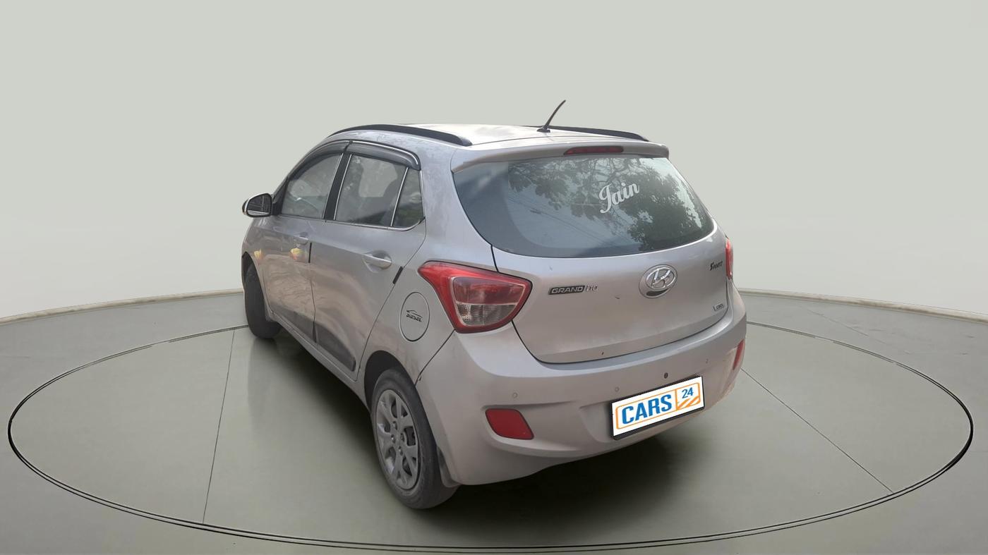 2015 Hyundai Grand i10 SPORTZ 1.1 CRDI, Diesel, Manual, 1,07,036 km, exterior