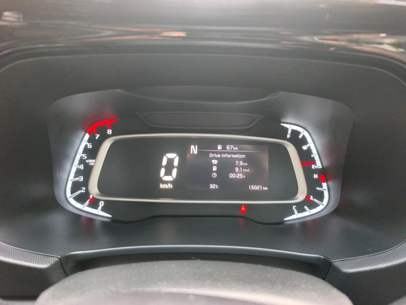 2022 KIA SONET GTX PLUS 1.0 IMT, Petrol, Manual, 15,021 km, interior