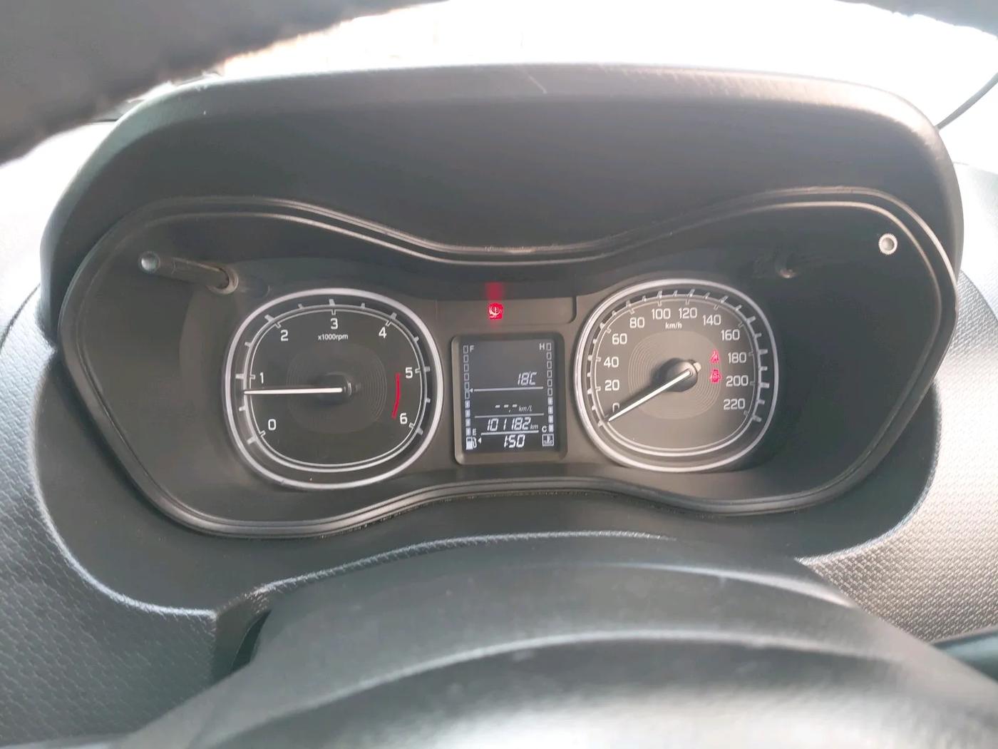 2019 Maruti Vitara Brezza ZDI PLUS, Diesel, Manual, 1,01,182 km, interior