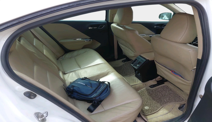 2019 Honda City 1.5L I-DTEC ZX, Diesel, Manual, 76,789 km, interior