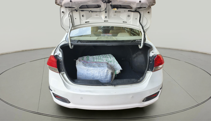2015 Maruti Ciaz ZXI, Petrol, Manual, 94,739 km, exterior