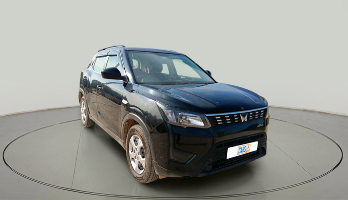 2022 Mahindra XUV300 W6 1.5 Sunroof Diesel, Diesel, Manual, 85,351 km, exterior
