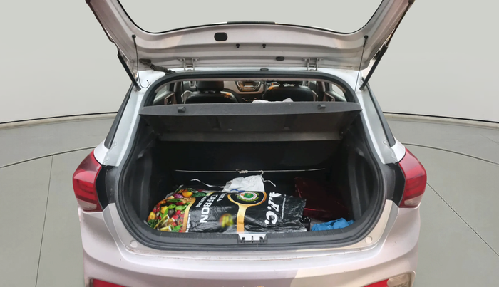 2018 Hyundai Elite i20 SPORTZ 1.2, Petrol, Manual, 2,05,110 km, exterior