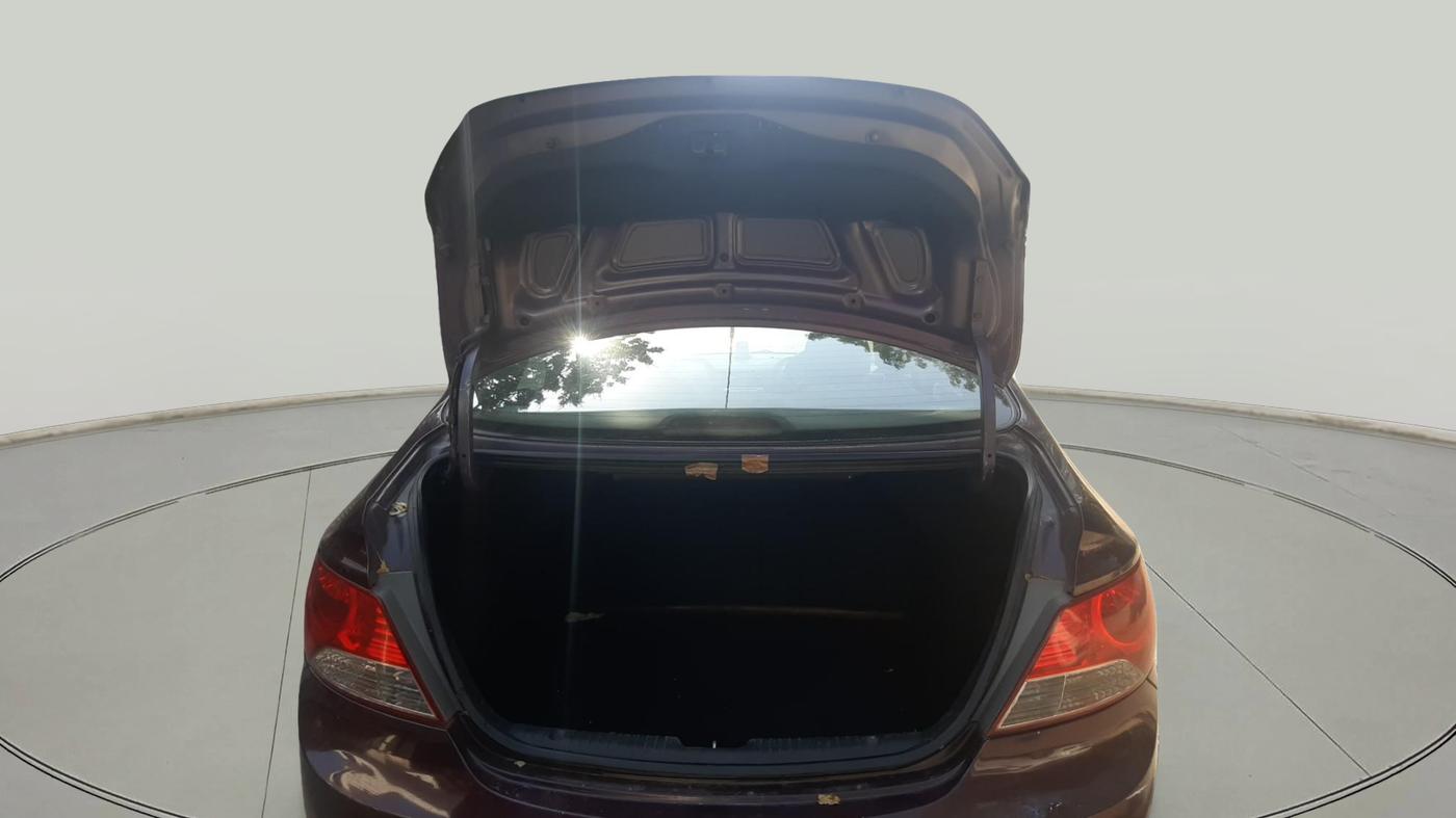 2011 Hyundai Verna FLUIDIC 1.6 CRDI EX, Diesel, Manual, 1,26,393 km, exterior