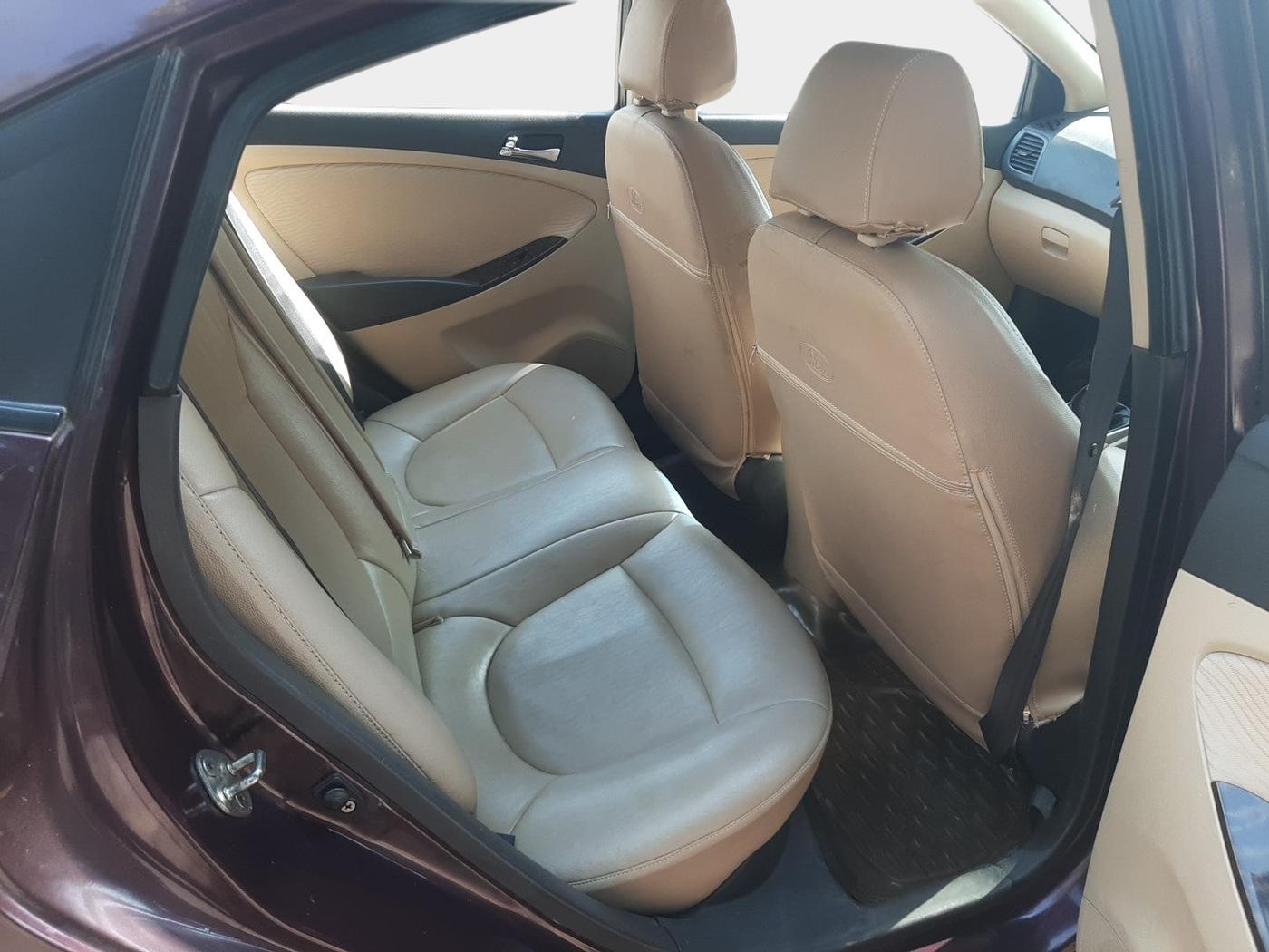 2011 Hyundai Verna FLUIDIC 1.6 CRDI EX, Diesel, Manual, 1,26,393 km, interior