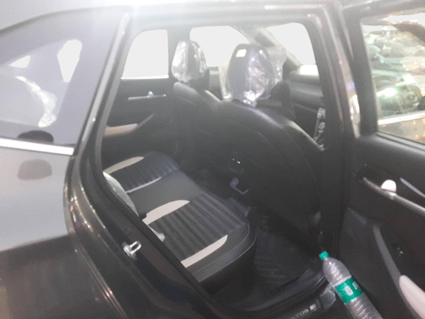 2023 KIA SELTOS GTX PLUS 1.5 DIESEL AT, Diesel, Automatic, 12,974 km, interior