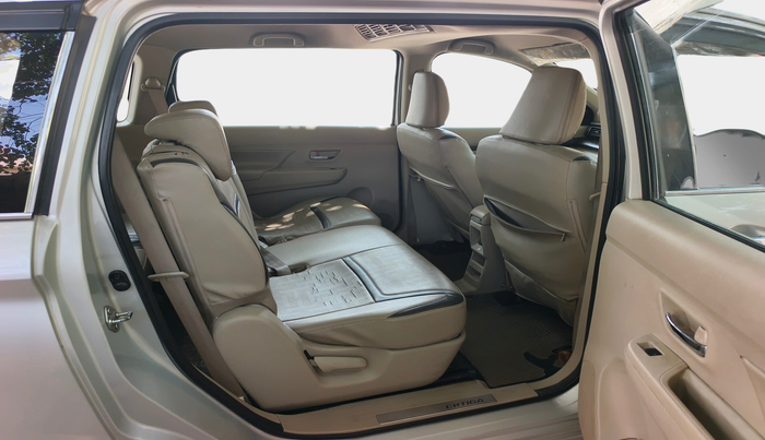 2019 Maruti Ertiga ZXI+ SHVS, Petrol, Manual, 54,310 km, interior