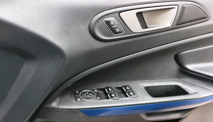 2019 Ford Ecosport TITANIUM 1.5L SIGNATURE EDITION (SUNROOF) DIESEL, Diesel, Manual, 1,00,861 km, interior