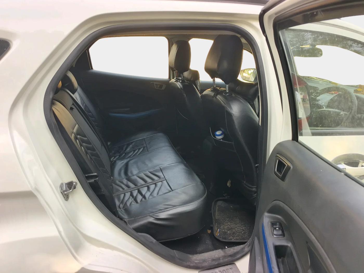 2019 Ford Ecosport TITANIUM 1.5L SIGNATURE EDITION (SUNROOF) DIESEL, Diesel, Manual, 1,01,800 km, interior