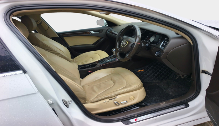 2013 Audi A4 2.0 TDI S LINE, Diesel, Automatic, 99,165 km, interior