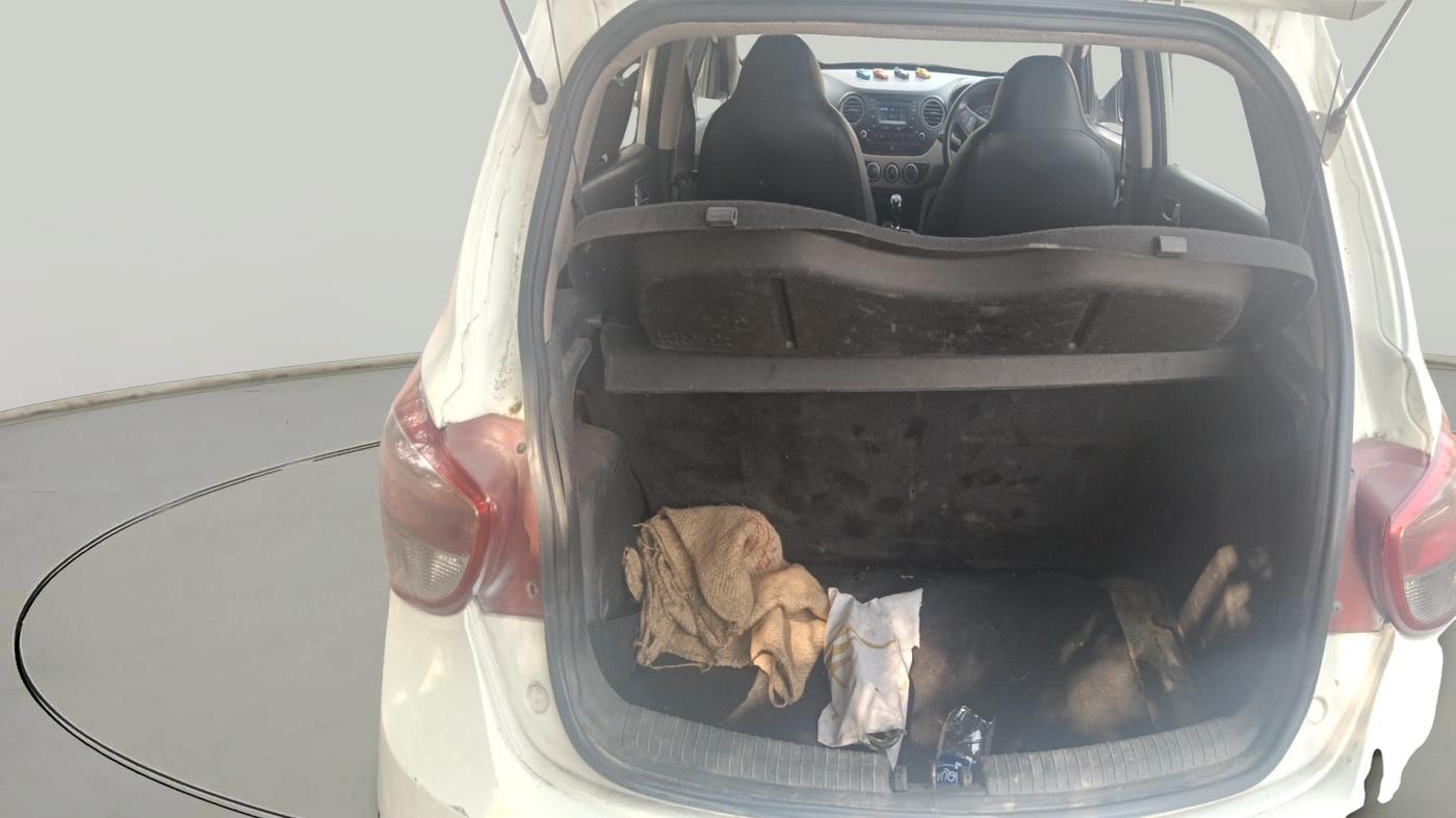 2015 Hyundai Grand i10 SPORTZ 1.1 CRDI, Diesel, Manual, 70,001 km, exterior