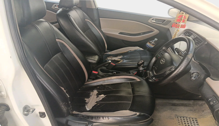 2015 Hyundai Elite i20 ASTA 1.4 CRDI, Diesel, Manual, 1,09,710 km, interior