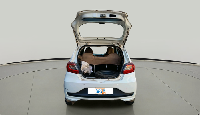 2024 Tata TIAGO EV XT LONG RANGE, Electric, Automatic, 63,142 km, exterior