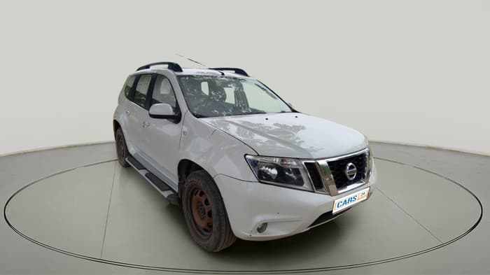 2013 Nissan Terrano XL (D), Diesel, Manual, 1,78,762 km, exterior