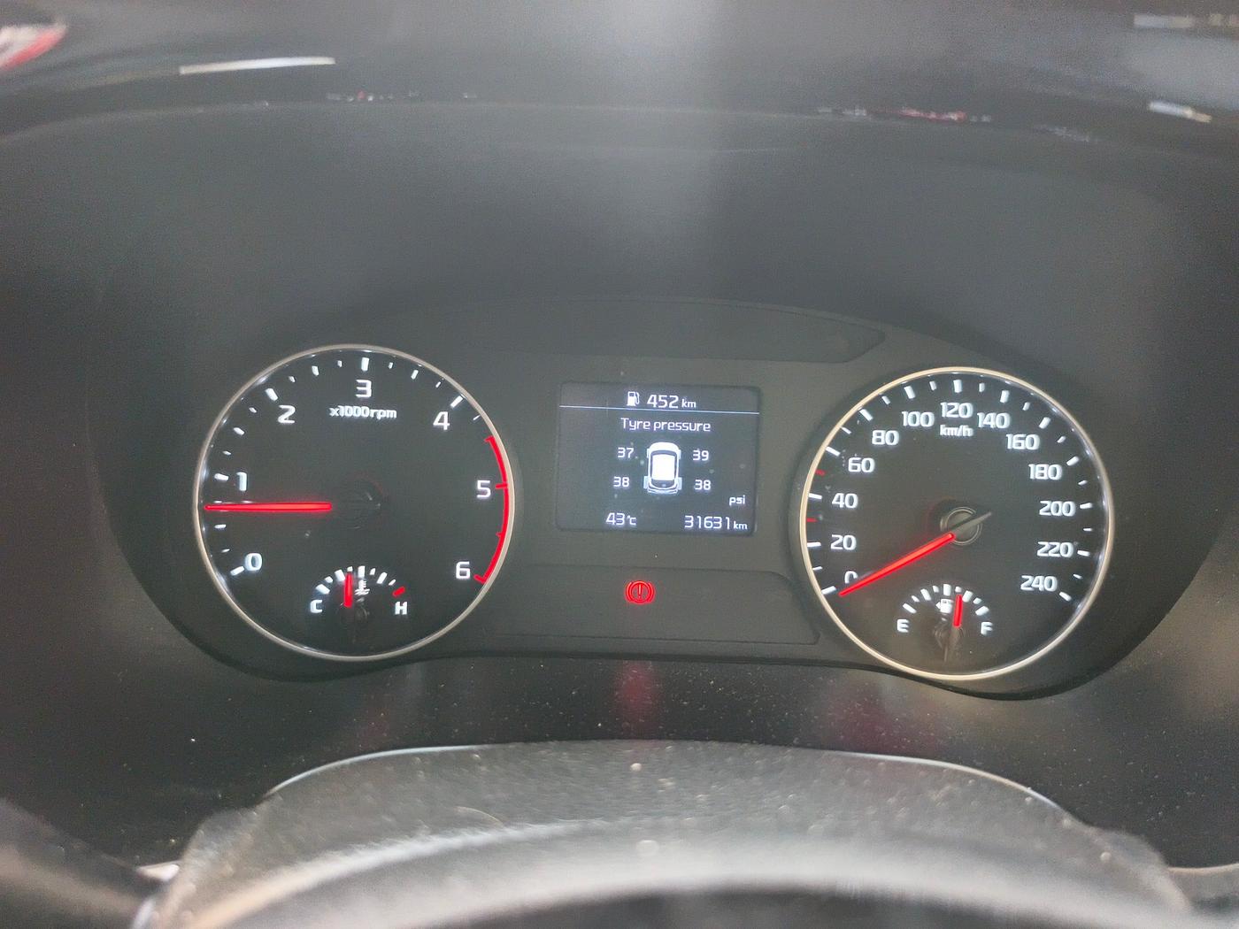 2022 KIA SELTOS HTX DIESEL 1.5, Diesel, Manual, 31,631 km, interior