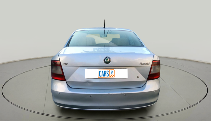 2012 Skoda Rapid ELEGANCE 1.6 TDI CR MT, Diesel, Manual, 1,72,474 km, exterior