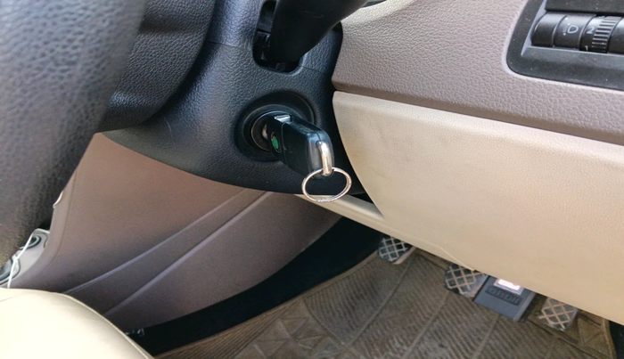 2012 Skoda Rapid ELEGANCE 1.6 TDI CR MT, Diesel, Manual, 1,72,474 km, interior