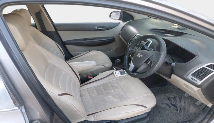 2012 Hyundai i20 ASTA 1.4 CRDI, Diesel, Manual, 1,31,967 km, interior