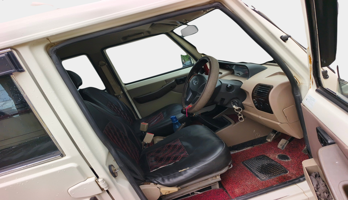 2020 Mahindra Bolero B6, Diesel, Manual, 1,13,465 km, interior