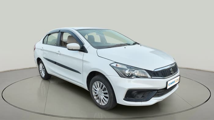 2021 Maruti Ciaz SIGMA 1.5 SHVS MT  PETROL, Petrol, Manual, 30,397 km, exterior