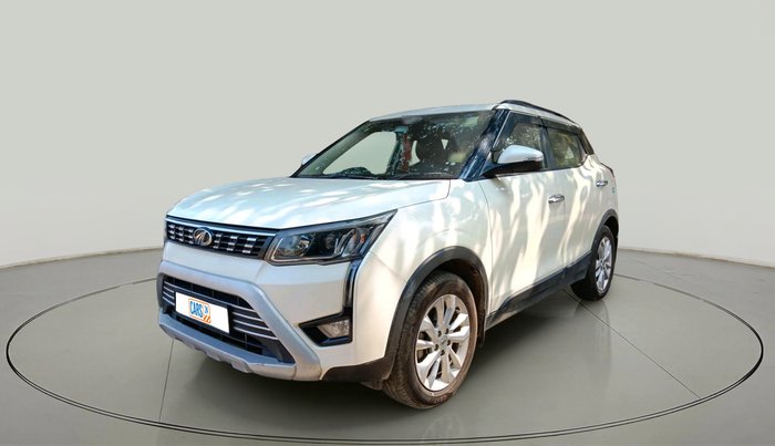 2022 Mahindra XUV300 W8 1.5 DIESEL, Diesel, Manual, 57,555 km, exterior