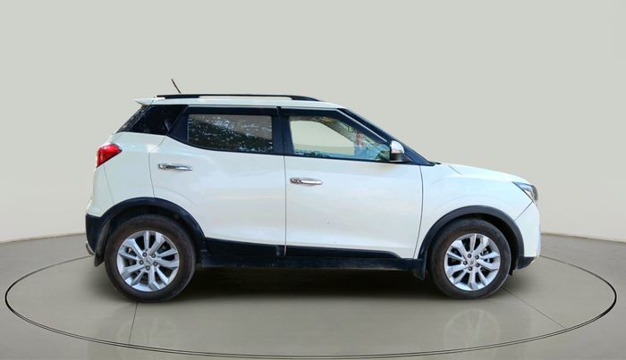 2022 Mahindra XUV300 W8 1.5 DIESEL, Diesel, Manual, 57,555 km, exterior