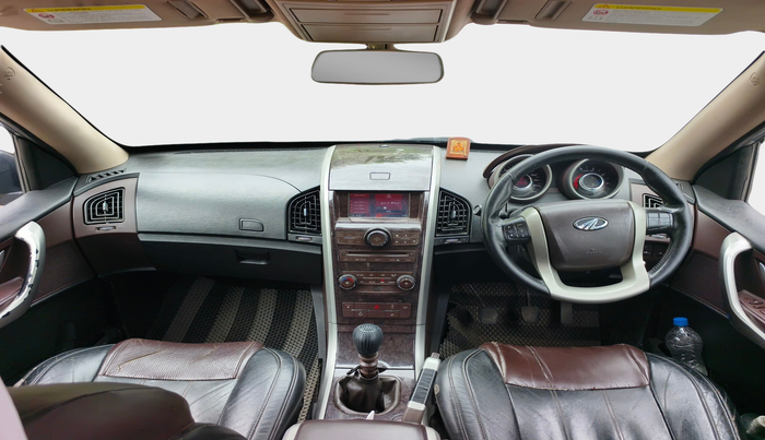 2013 Mahindra XUV500 W8, Diesel, Manual, 1,14,826 km, interior