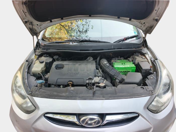 2013 Hyundai Verna FLUIDIC 1.6 CRDI EX, Diesel, Manual, 80,242 km, exterior
