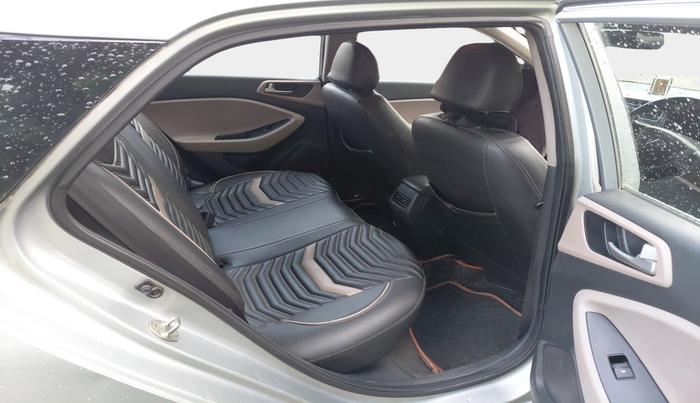 2018 Hyundai Elite i20 MAGNA EXECUTIVE 1.2, Petrol, Manual, 1,04,010 km, interior