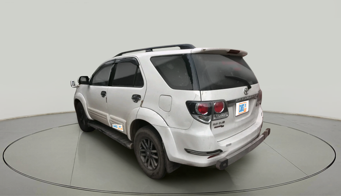 2015 Toyota Fortuner 3.0 4X4 MT, Diesel, Manual, 2,85,775 km, exterior