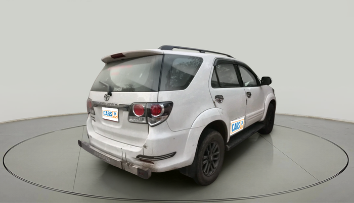 2015 Toyota Fortuner 3.0 4X4 MT, Diesel, Manual, 2,85,775 km, exterior