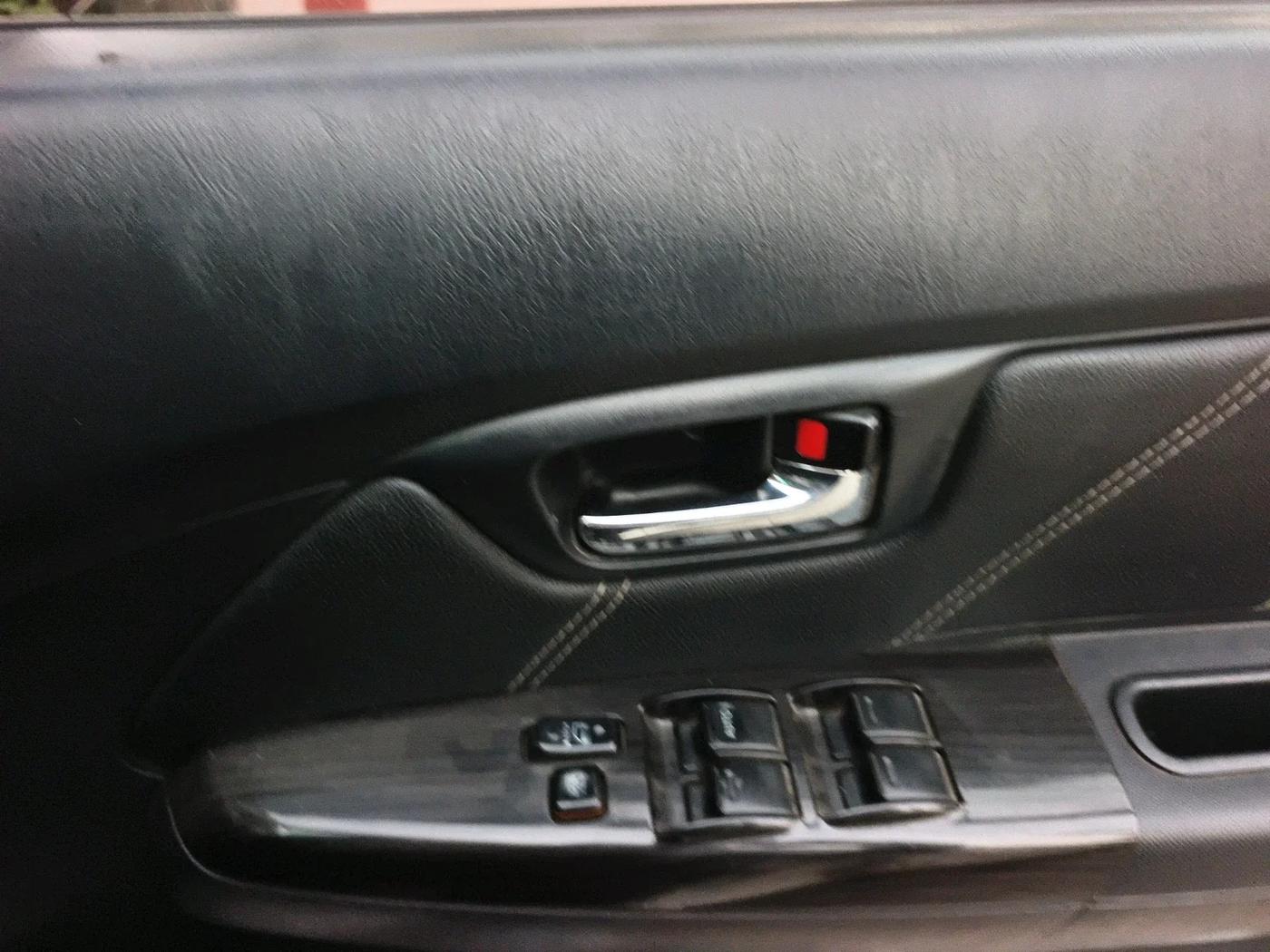 2015 Toyota Fortuner 3.0 4X4 MT, Diesel, Manual, 2,95,000 km, interior