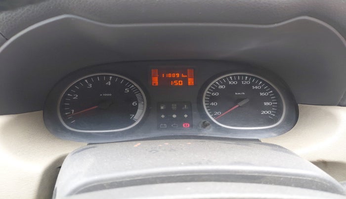 2013 Renault Duster 85 PS RXL DIESEL, Diesel, Manual, 1,18,891 km, interior
