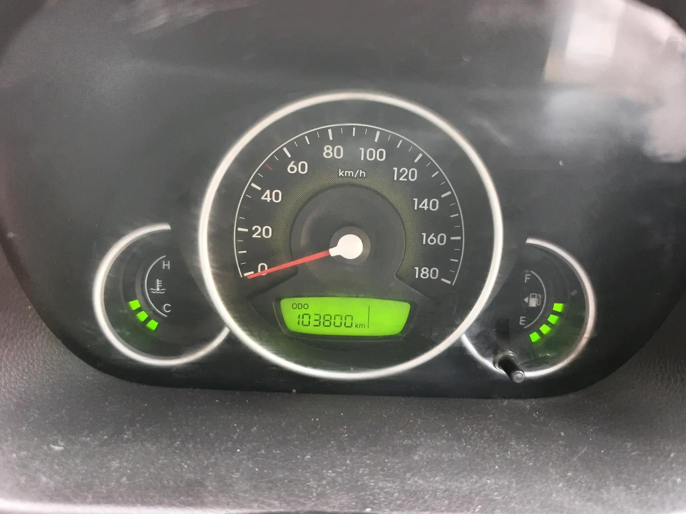 2015 Hyundai Eon MAGNA +, Petrol, Manual, 1,03,800 km, interior