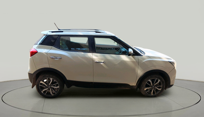 2019 Mahindra XUV300 W8 (O) 1.5 DIESEL, Diesel, Manual, 1,65,752 km, exterior