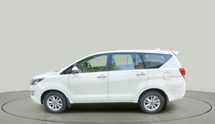 2018 Toyota Innova Crysta 2.4 VX 8 STR, Diesel, Manual, 3,04,245 km, exterior