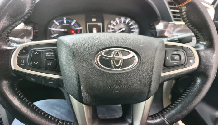2018 Toyota Innova Crysta 2.4 VX 8 STR, Diesel, Manual, 3,04,245 km, interior