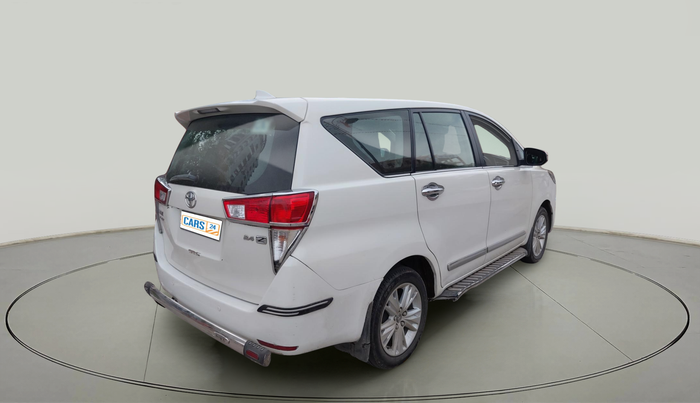 2017 Toyota Innova Crysta 2.4 ZX 7 STR, Diesel, Manual, 1,55,918 km, exterior