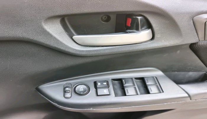 2019 Honda WR-V 1.5L I-DTEC S MT, Diesel, Manual, 73,163 km, interior